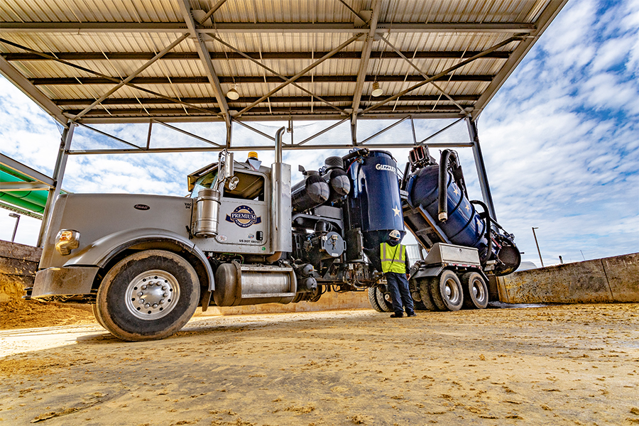 Industrial vacuuming truck